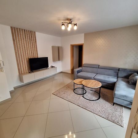 Apartment Enjoy Free Private Parking Mostar Exterior photo
