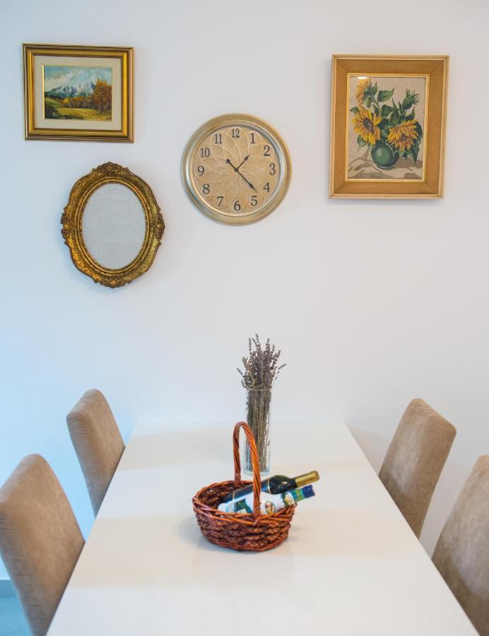 Apartment Enjoy Free Private Parking Mostar Exterior photo